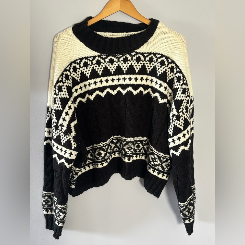 Francesca's Collections Black and Cream Patterned Sweater